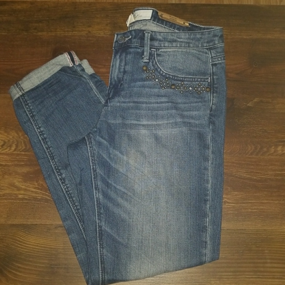 Embellished boyfriend jeans